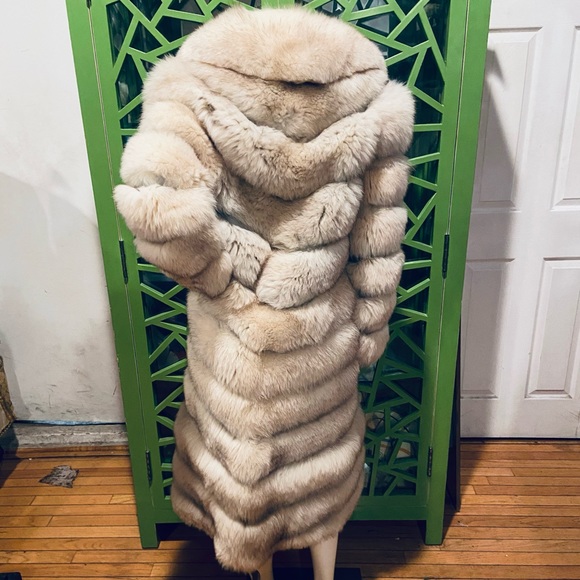 Lintons Pittsburgh Vintage Leather & Arctic Fox Fur Coat w/ Waist Tie - Picture 6 of 9